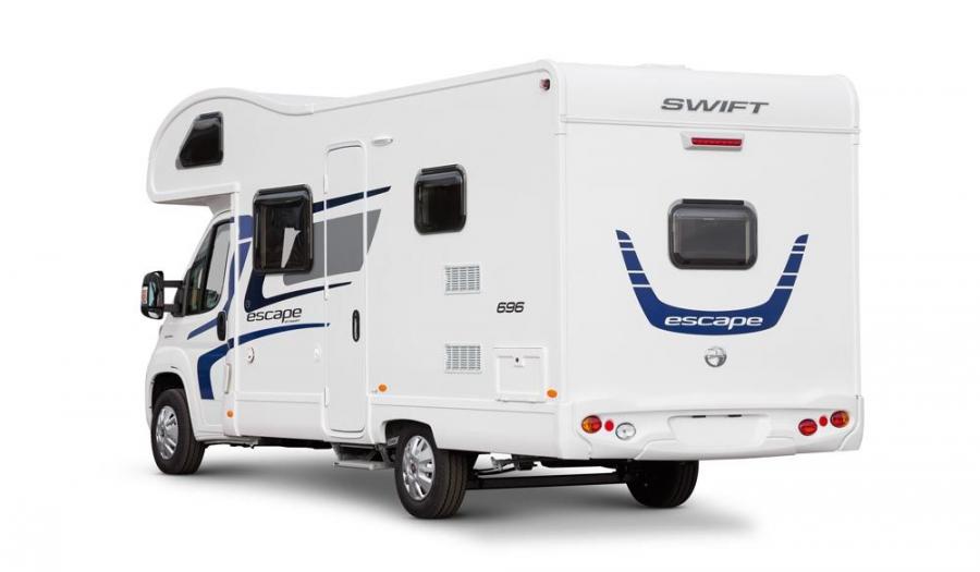  Swift Motorhomes Escape 696 2015 года  (фото 2 из 7)